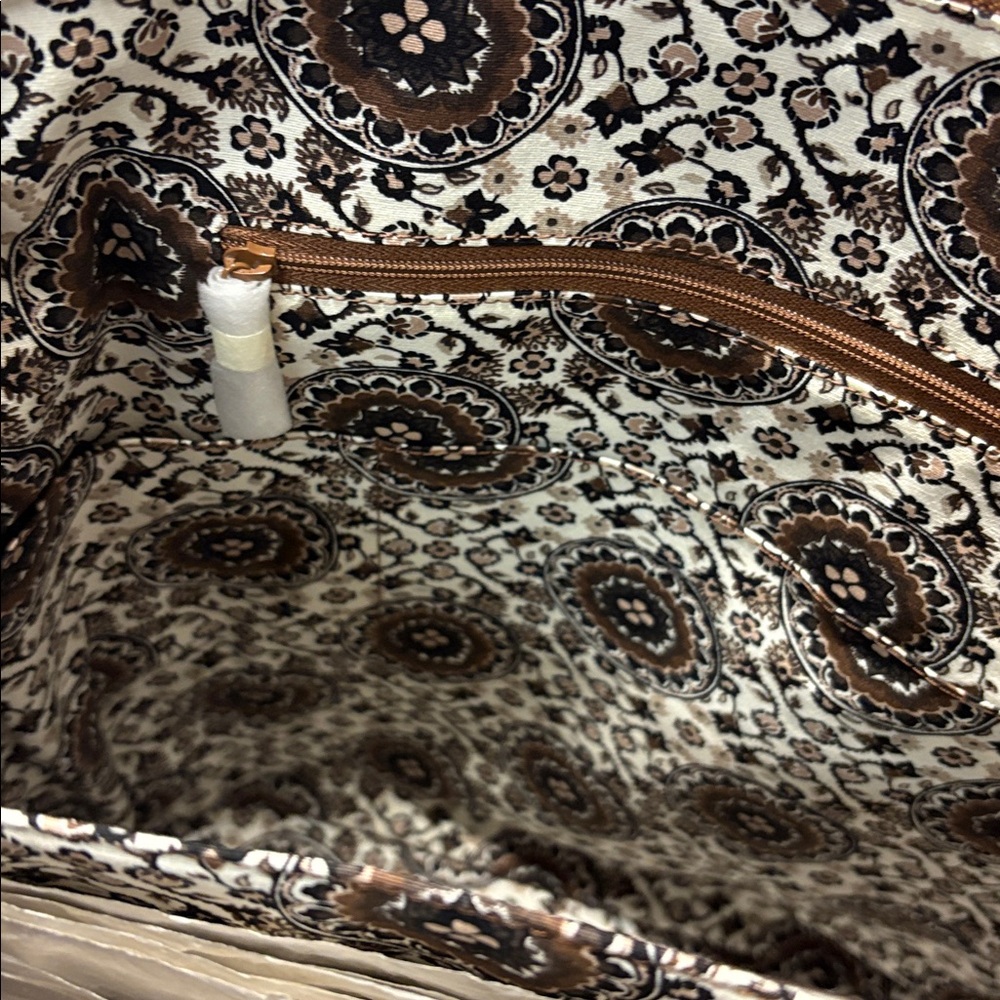 Vera Bradley Tan Quilted Tote Bag - Picture 6 of 6